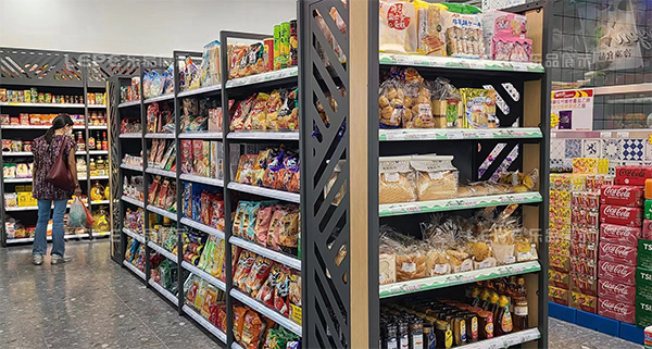 澳門超市雙面貨架.jpg